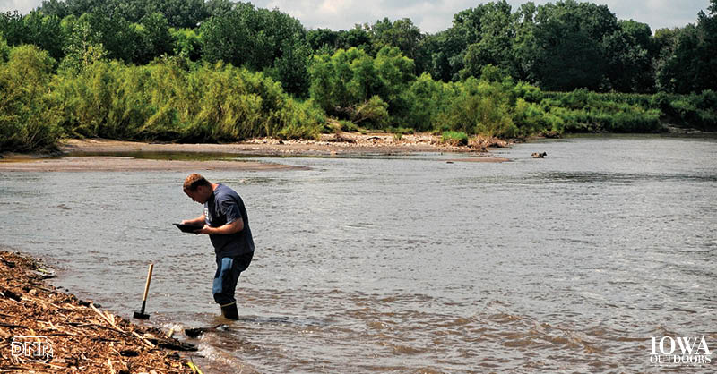 Panning for Gold - in Iowa - DNR News Releases